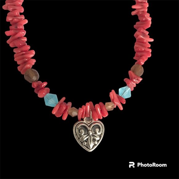 Vintage Fleur de Lis Heart Charm Necklace Choker Red Coral Saints Mardi Gras - Picture 1 of 12